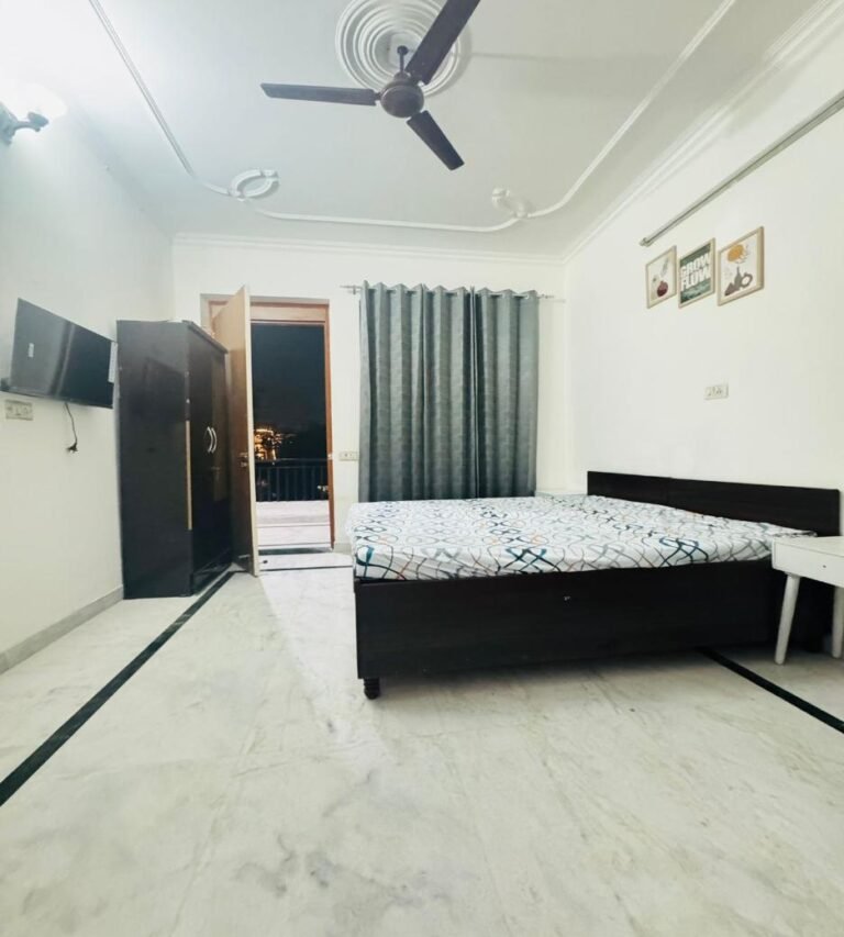 Safe & Secure PG in Sector 38 Gurgaon