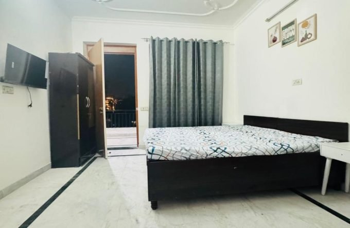 Safe & Secure PG in Sector 38 Gurgaon